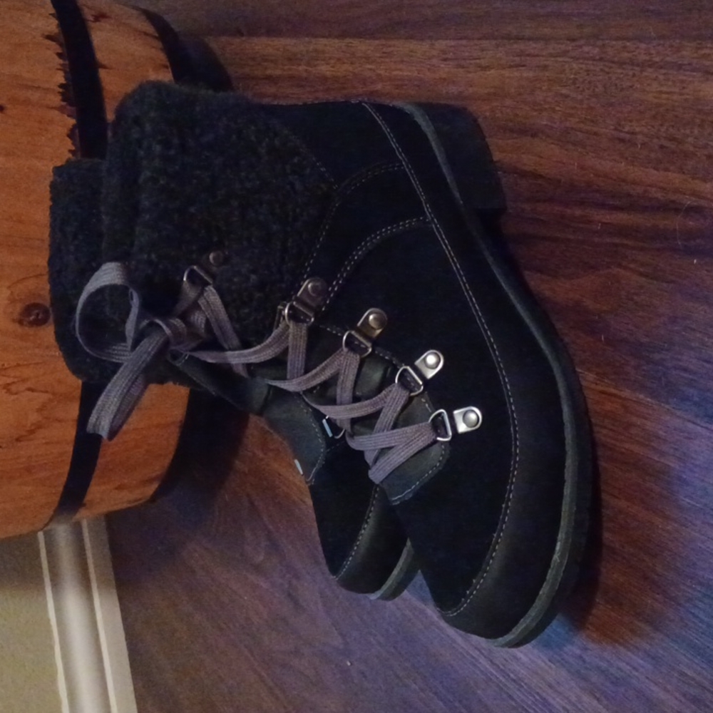 Sporto Debbie Black Winter Boots NEW - Size 6.5